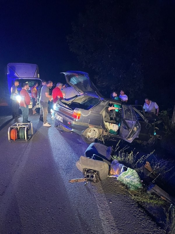 Alaplı'da kaza: 1 ölü 4 yaralı