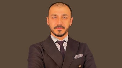 Op. Dr. Baver Simsek Açiklamasi 'Revizyon Rinoplasti Burun Estetiginde Ikinci Sans Demek'