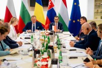 Polonya, Ukrayna'dan Tarim Ürünlerinin Ithalatina Iliskin Yasagi Sürdürecek