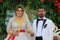 Van'daki Asiret Dügününde Taki Merasimi Dudak Uçuklatti