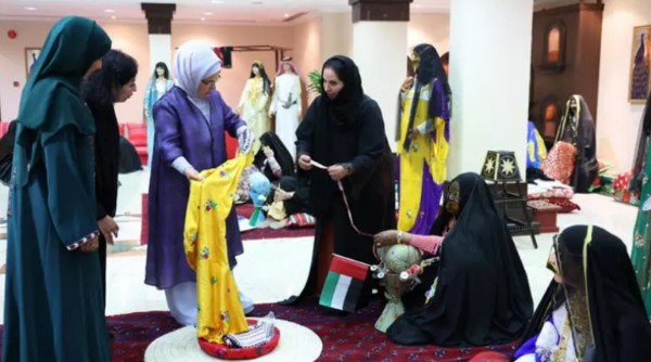 Emine Erdoğan'dan BAE'de Kadınlar Genel Birliği’ne ziyaret