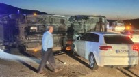 Amasya'da otomobil ile minibüsün çarpıştığı feci kaza: 17 kişi yaralandı