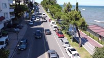 Karadeniz Sahil Yolu'nda Yogun Trafik Nedeniyle Emniyetten Siki Tedbir