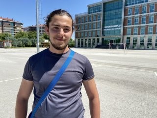 Annesinin 28 Subat Sürecinde Atildigi Fakültede Türkiye Birincisi Oldu