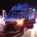 Ambulans Traktörle Çarpisti