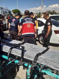 Van'da Otomobil Ile Cip Çarpisti Açiklamasi 2 Yarali