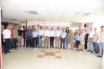 Manisa'da Tarim Arazileri Zararlilardan 'Dijital Tuzak' Ile Korunacak