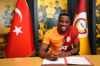 Galatasaray, Zaha Ile 3 Yillik Sözlesme Imzaladi