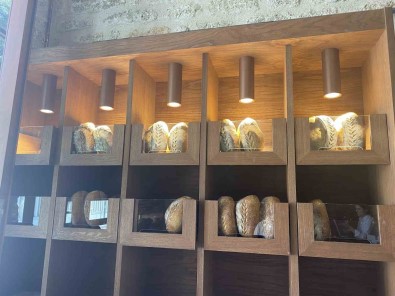 Zeytinburnun'da Alev Alev Yanan Tarihi Firinin Restorasyonunun Yüzde 95'I Tamamlandi