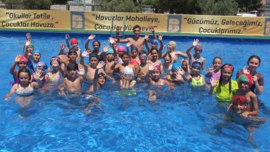 Balikesir'de Havuzlar Çocuklarla Senlendi