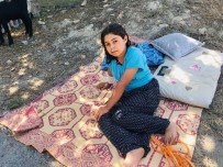 Depremde Evde Kalan Kardeslerini Kurtarirken Yaralandi