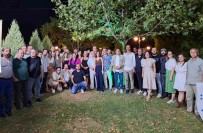 Gazeteciler Yemekte Bir Araya Geldi