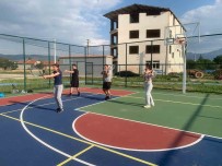 Basmakçi'da Spor Okullari Egitimleri Devam Ediyor