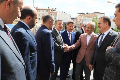 Ulastirma Bakani Uraloglu Hakkari'de