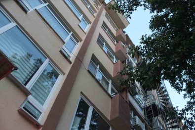 Edirne'de 4'Üncü Katan Düsen Yasli Adam Hayatini Kaybetti