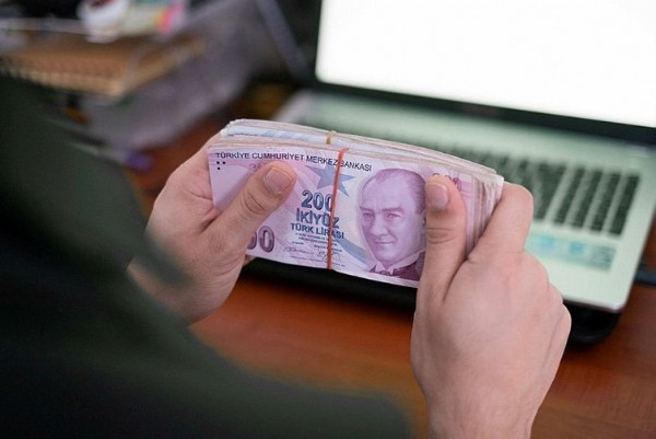 2 milyon kişiyi ilgilendiriyor! Emekliye maaş farkı bugün hesaplarda