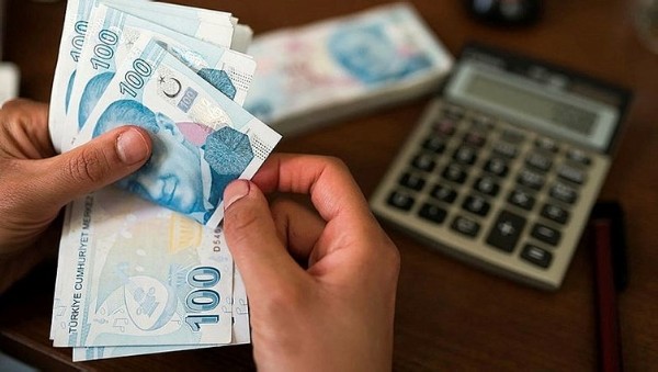 2 milyon kişiyi ilgilendiriyor! Emekliye maaş farkı bugün hesaplarda