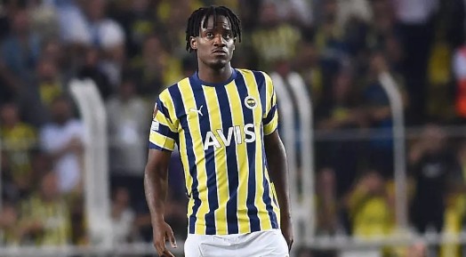 Fenerbahçe'de yıldız isimden şok istek! Yönetimle görüştü