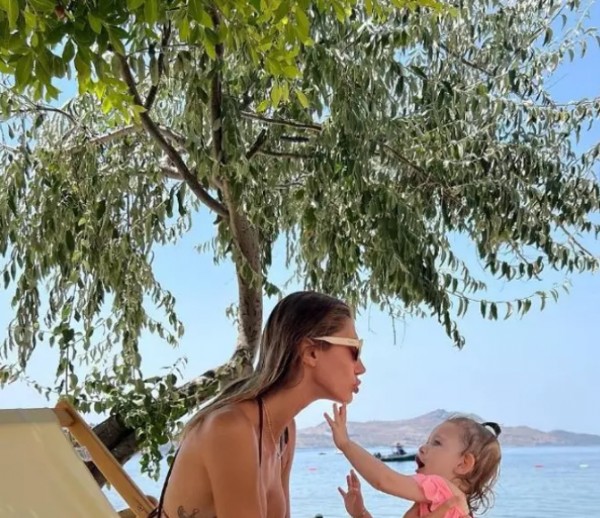 'Annelik yakışır'