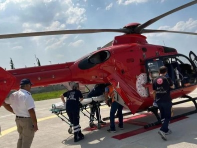 Aydin'da Bogulma Tehlikesi Geçiren Genç, Helikopterle Manisa'ya Sevk Edildi