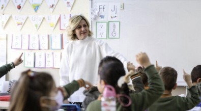 Depremden etkilenen illerdeki öğretmenlere tayin hakkı: 5 ildeki öğretmenler 22 il için tayin isteyebilecek