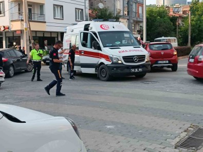 Tavsanli'da Trafik Kazasi 1'I Çocuk 5 Yarali