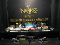 Antalya'da Polisten Zehir Tacirlerine Haziran Darbesi