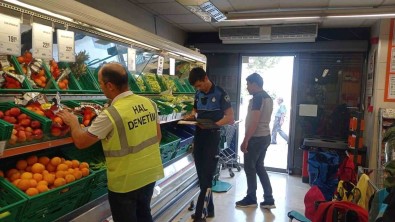 Büyüksehir, Tüketici Haklari Için Tüm Ekipleriyle Denetimlerini Sürdürüyor