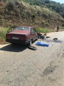 Izmir'de Otomobille Çarpisan Motosiklet Sürücüsü Öldü