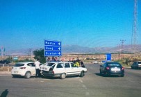 Malatya'da Iki Araç Çarpisti Açiklamasi 2 Yarali