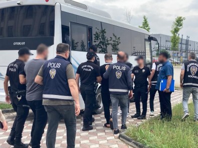 Sopayla Saldirip Gasp Ettiler Açiklamasi 5 Kisi Tutuklandi