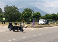 Amasya'da Otomobil Elektrikli Bisikletle Çarpisti Açiklamasi 5 Yarali