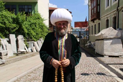 Oyuncu Çetin Altay Temsili Nasreddin Hoca Olmayi Sevdi