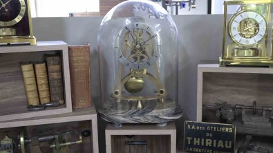 (Özel) Saat Ustasinin Koleksiyonlari Büyülüyor