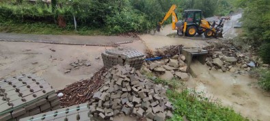 Bartin'da Yagislar Sel Ve Taskinlara Yol Açti