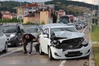 Samsun'da Trafik Kazasi Açiklamasi 3 Yarali Haberi