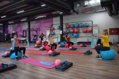 Yildirim Kadin Spor Merkezlerine Yogun Ilgi