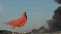 Bursa'da Yanan Fabrikalara 3 Helikopter Ve 2 Uçak Havadan Müdahale Ediyor