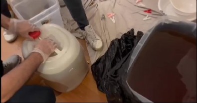 İstanbul’da “MET” baskını… 298.5 kilo ele geçirildi