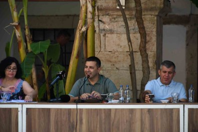 Kusadasi Belediye Meclisi'nden Tarim Ve Hayvancilik Için Önemli Karar