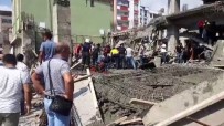 Hatay'da Insaatta Göçük Açiklamasi 3 Isçi Kurtarildi, Birini Kurtarma Çalismasi Sürüyor