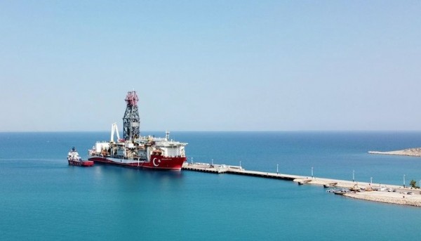 Mavi Vatan'ın en güçlüsü Abdülhamid Han Yunan basınında! Adım adım bakın nasıl takip ediyorlar?