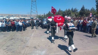 Sehit Piyade Uzman Onbasi Ugur Özdemir Son Yolculuguna Ugurlandi