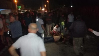 Adana'da araçlar kafa kafaya çarpıştı: 1 ölü 5 yaralı