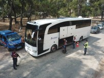 Antalya'nin Gözde Turizm Merkezlerinde Uyusturucu Operasyonu Açiklamasi 11 Gözalti Haberi