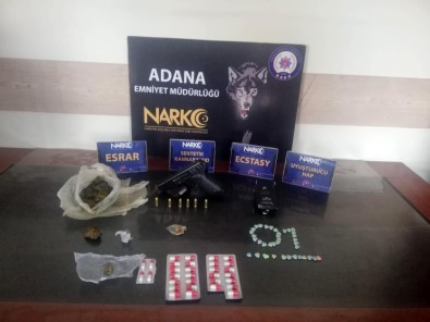 Uyusturucu Sattigi Öne Sürülen 2 Kisi Tutuklandi