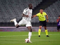 Aboubakar, Süper Lig'de Ilk Kez Penalti Kaçirdi