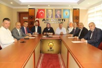 AK Parti Rize'de 5 Ilçe Baskani Aday Adayi Olmak Için Istifa Etti