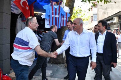 Baskan Zorluoglu Akçaabat'ta Esnaf Ve Vatandaslarla Bulustu