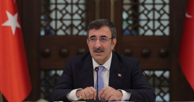 Cumhurbaşkanı Yardımcısı Cevdet Yılmaz açıkladı: Türkiye birçok ülkeden olumlu ayrıştı